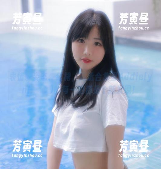 表情、姿态、红裙，高清合集里Addielyn(에디린)的每一拍都是个新发现！