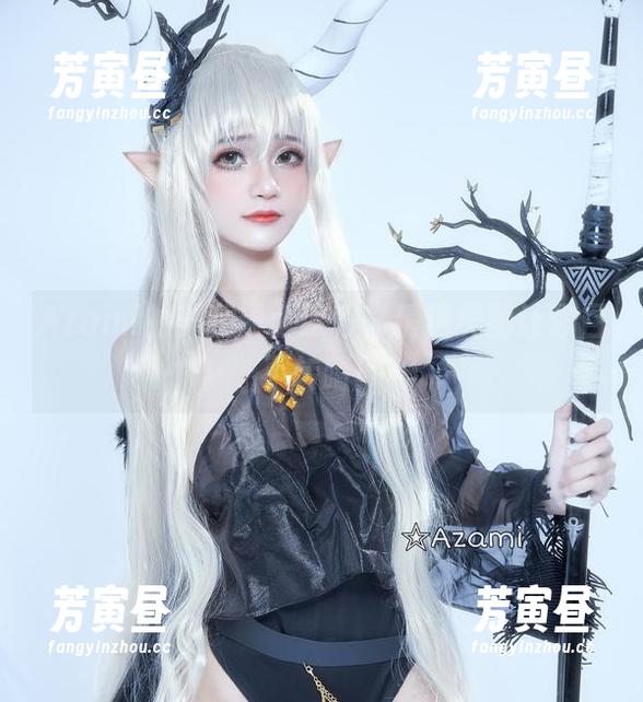 Azami Azami的美腿硕士课程,精选美图让你目不转睛!
