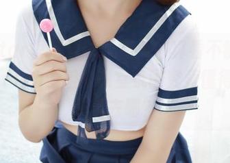 MFStar模范学院 – 高清写真看不够，艾莉Evelyn学姐的课堂氛围究竟懂得把我们带去哪？