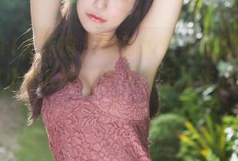 MyGirl美媛馆 – 越过围墙，让脚丫子自由，赵小米Kitty的《裸足》作品集来了！