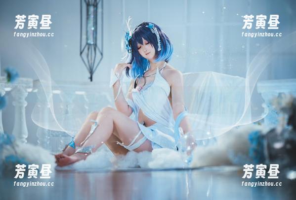 保存到网盘的Seele麦麦油亮写真，谁会在意文件夹里的尴尬？