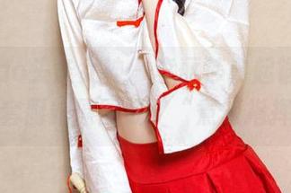 TouTiao头条女神 – 李丽莎拿起锅铲，没想到全套厨娘原图成了“煮饭指挥官”！