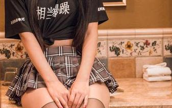 TouTiao头条女神 – 有趣的职业装：樊安妮的免费图册，工作也能是场Party！