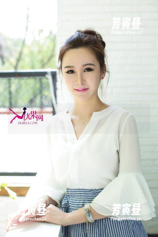 UGirls尤果网 - 周妍希的双人图包，偏偏又让我产生了奇怪的联想...