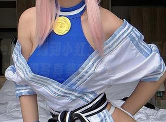 当Umeko J遇到小红兔女郎,能不能升级为超级写真集?快下载试试!