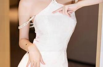 XIAOYU语画界 – Angela小热巴的黑丝内衣，图集里满满的诱惑，害我想更多了。