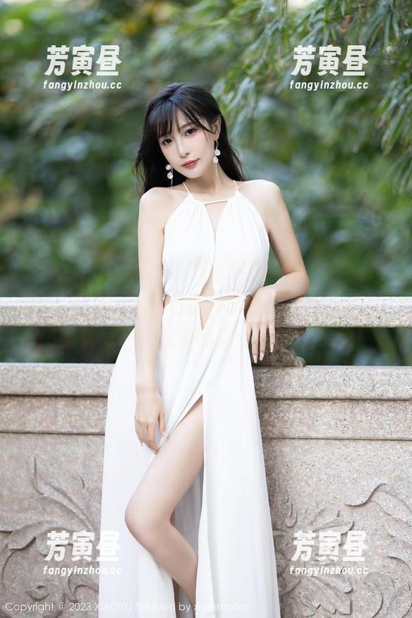 XIAOYU语画界-周思乔Betty XIAOYU语画界 - 我觉得周思乔Betty的镂空玉背套图就是那种看一遍还想再看,快点下载吧,我要给它个特别的标记!