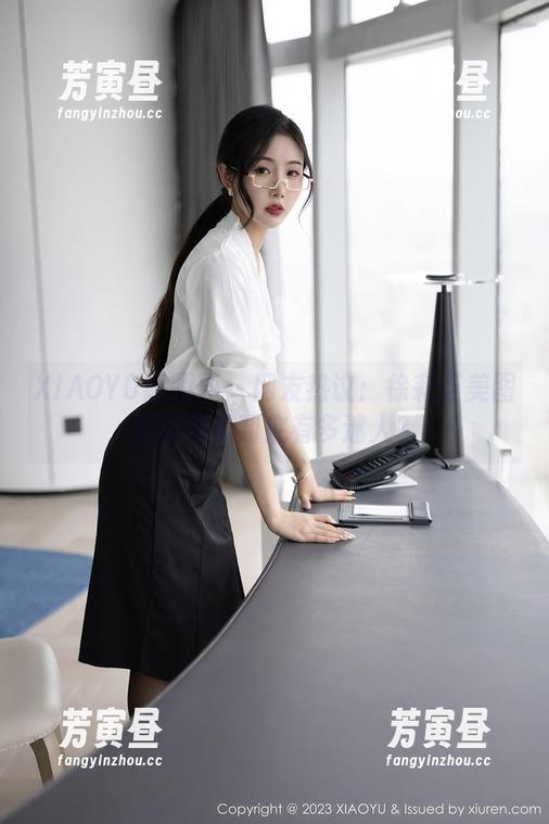 XIAOYU语画界 - 网友热议：徐莉芝美图里的温柔到底有多迷人？