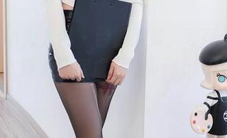 Xiuren秀人网 – 静静欣赏，可可芝的全套和服，意外演变成一场wishfulthinking