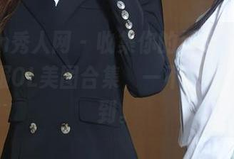 Xiuren秀人网 – 收集你的目光，心妍小公主制服OL美图合集，一不小心就会被晃到。