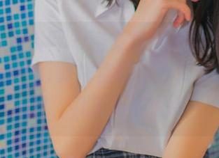 Xiuren秀人网 – 空乘制服美女的全套写真，玉兔miki要把你带上云霄（图片准备好，几张可变吗）