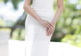Xiuren秀人网 – 最新写真集：田小燕Vicky的女仆装，这种反差萌真是……