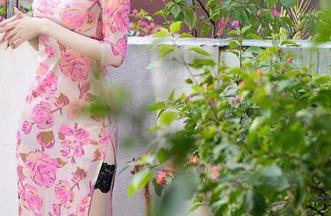 Xiuren秀人网 – 在线时的陈梵妮Fanny：奶牛？不如说是“乳品专家”