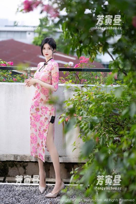 Xiuren秀人网 - 在线时的陈梵妮Fanny：奶牛？不如说是“乳品专家”