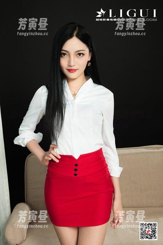 丽柜 - 观看美美的新图包，剧情设定好像带我进入了另一个故事世界