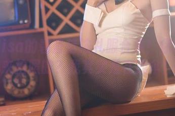 二佐Nisa的碧蓝信浓礼服合集！你以为我来拍照的？我其实是在找伞！