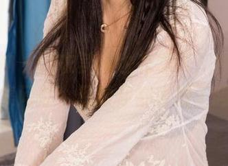 克拉女神 – 睡衣其实也有春天，钟淇的写真集问你：资源你都掌握了吗？