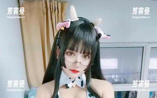 夏鸽鸽不想起床 夏鸽鸽不想起床的甜心原图…常规操作?可我却忍不住眼神停留了。