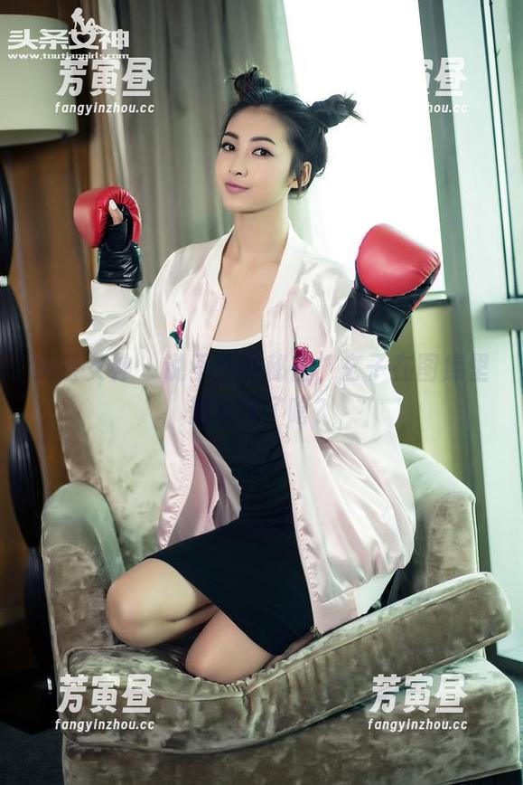 头条女神-玄子 头条女神 - 说不出的秘密,玄子在图库里都分享了啥?