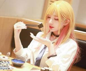 修女×妍子坚不可摧，大版打折季的免费套图来啦，任你挑选