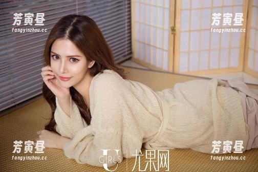 尤果网 - 李焱的短裤套图，让你想多了点什么。