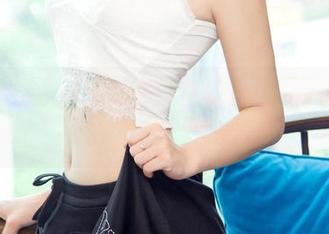 尤果网 – 私拍作品，田慕儿和她的棉袜，情感还是单纯？