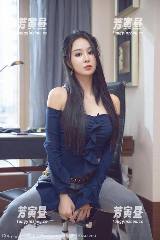 尤蜜荟-Cris_卓娅祺 尤蜜荟 - 这天台之上的Cris_卓娅祺,不得不说她的作品真的值得下载来慢慢欣赏。