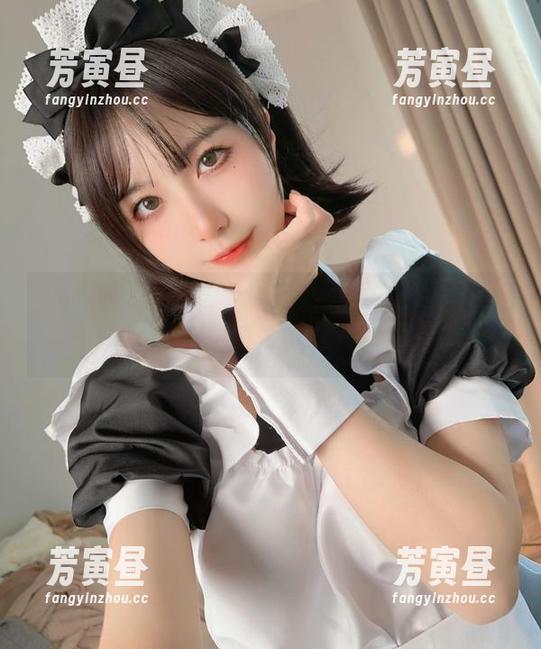 “网络袜Fan”新来砸场！布丁大法最新网袜合集陪你“踩踩”潮流！