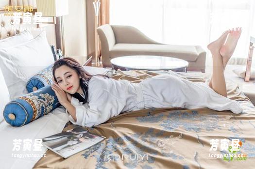 推女神-刘奕宁Lynn 推女神 - 刘奕宁Lynn的短裙图册大放送,抓紧时间!不然短裙可要飞了哦