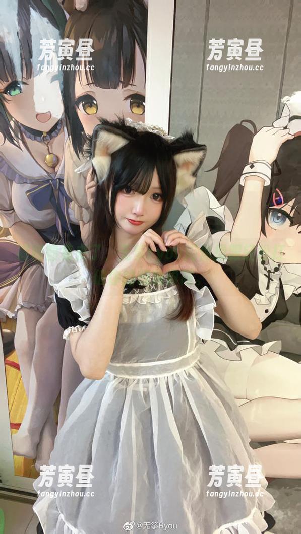 福利图集来了，无筝ryou用体操服轻松打破你的想象界限。