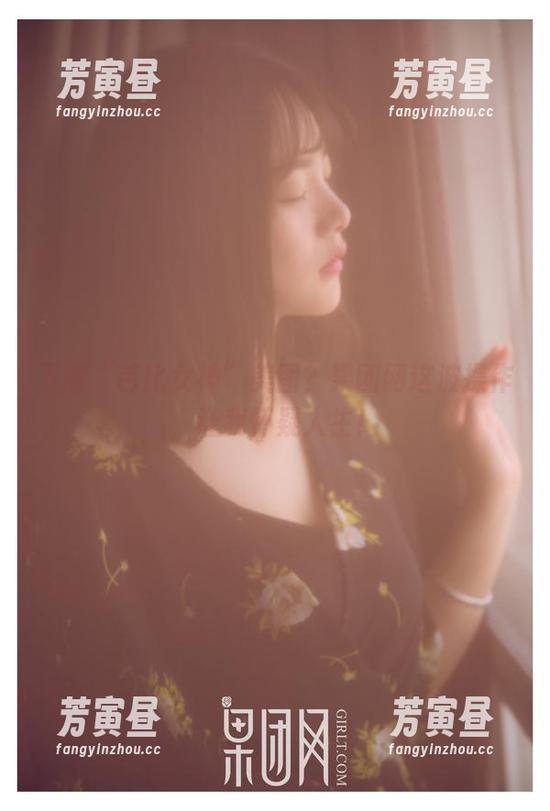 下载“芭比女神”美图？果团网这波操作，让我怀疑人生！
