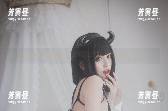 清颜颜子 清颜颜子与黑暗护士:轻松搞定你的‘免费原图’需求!