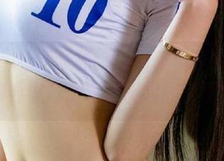 爱尤物 – 看了李丽莎的写真，我的精神状态都要被颠倒了，图包短暂停留。
