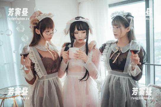 爱老师phd的黑贞黑呆作品，定制的每一笔似乎都隐藏着一份特别的意味。
