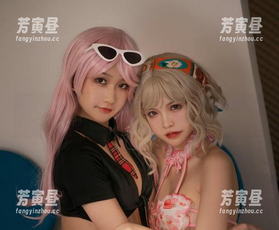 疾走可可的镜头下，玛丽萝丝化身惹人喜爱的美图角色。