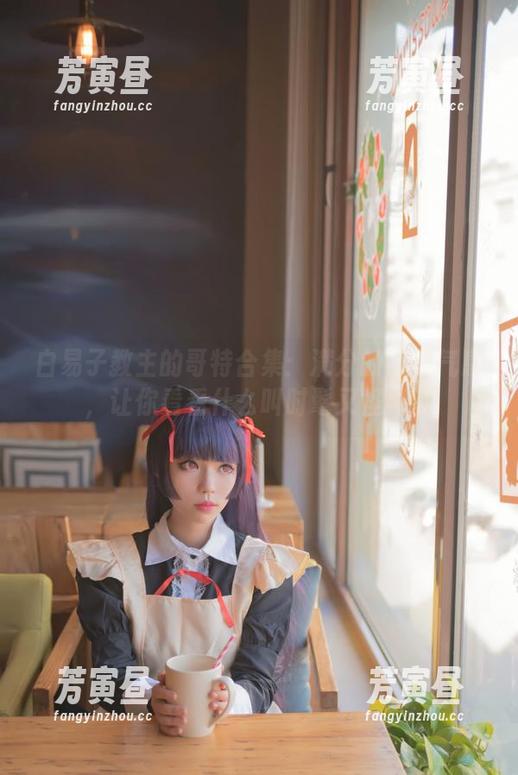 白易子教主的哥特合集：满分的暗黑气息，让你看看什么叫时髦又怪异。