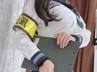白烨烨：肉丝写真分享，究竟有多“滑”？