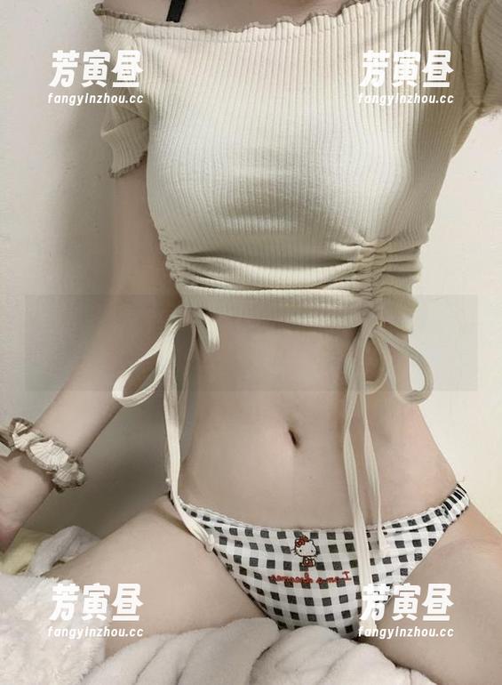 微密圈 - 游泳也要重口味：相扑猫的泳池图库，下载前你得先心里有数哦！