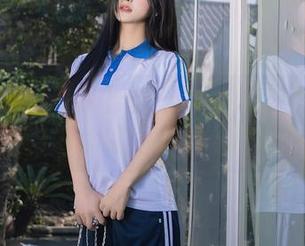 秀人网 – 想仿效七七kiko？女友的样子在图册里摆得明明白白！