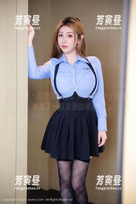 秀人网 - 就在这间办公室，乔伊joy在线布置了一场资源的奇遇！