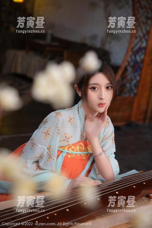 秀人网-慧敏Vivi 秀人网 - 美图大赛:慧敏Vivi的和服一言不合就要逆风翻盘!