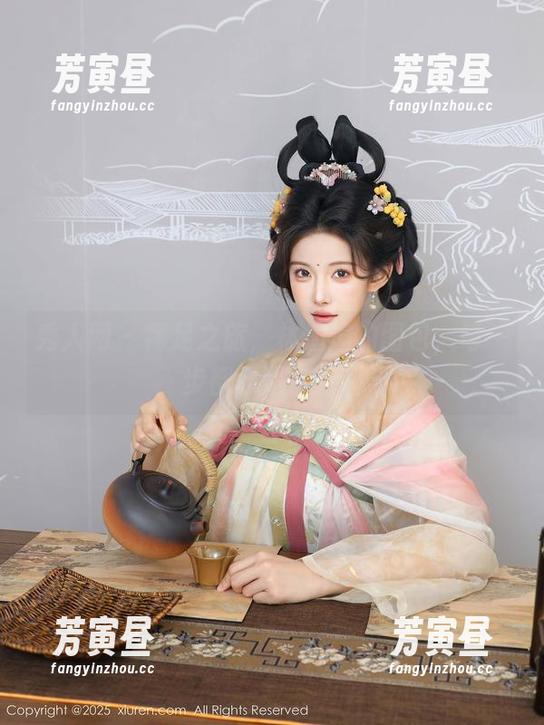 秀人网-林煊煊 秀人网 - 裸足之旅,林煊煊的图包,每一步都像是在画画