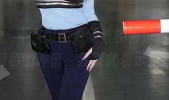 秀人网 – 不久前的更新，模特悦悦带来了粉色的冲击，我对此表示疑惑