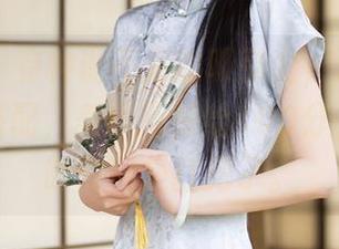 秀人网 – 有种说不清的吸引力，波巧酱和蕾丝的搭配，美图直接给100分，资源有时候真是扛把子。