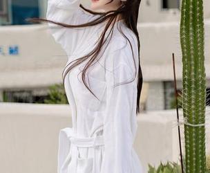 秀人网 – 糯美子MINIbabe的和服图包，顺便给你送上一点无圣光！