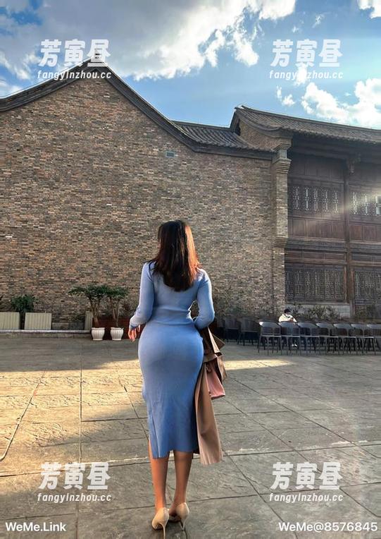 童小芯 微密圈 - 童小芯在套装里,连呼吸都是资源的味道。