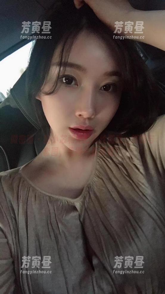 微密圈 - 童小芯和她的黑丝游戏：原图与套图，值得一看再看！