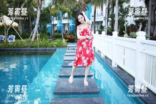 美媛馆 - 田芯娜Angel，泳衣写真无圣光下的轻盈感
