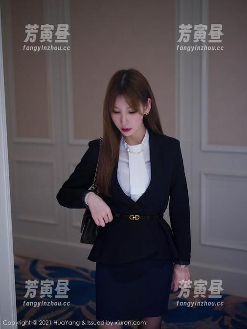 花漾show - 蛛蛛妹妹不穿毛衣，我会不会少了一些优雅？精选图片违法出镜！