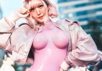 在菌烨tako的办公室里，不一样的精选作品集等着你，真的是有够妙啊！